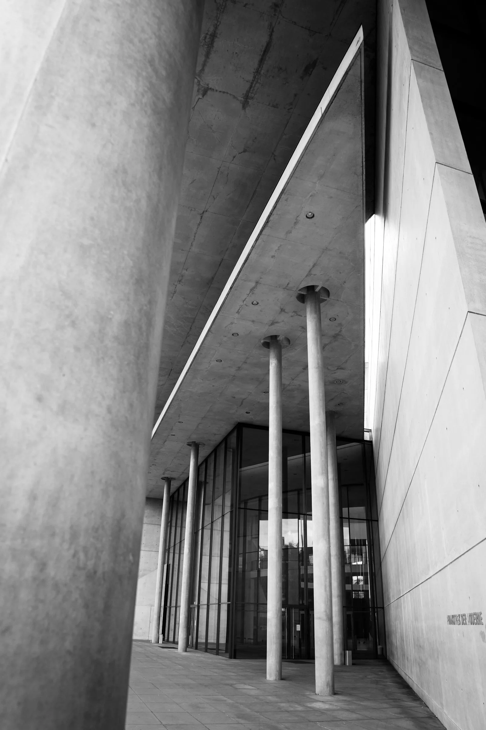 Stuðlar Pavilion — Scale